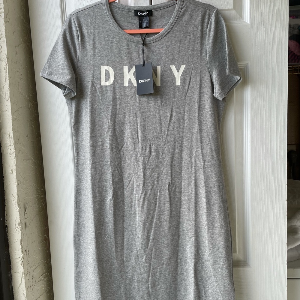 DKNY ladies summer dress 👗